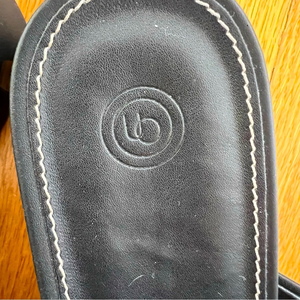 NWOT UO Roxy Chunky Slide, Sz 7 - Picture 5 of 6
